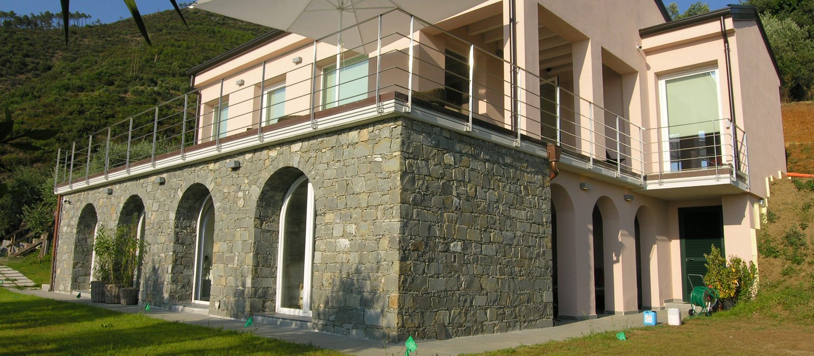 12_house_mare_studio_di_architettura_giuseppe_passaro_esterni_pietra
